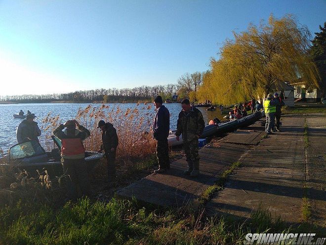 Изображение 1 : Кубок края в лодках